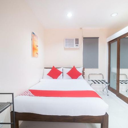 Oyo 199 Solange Apartelle Davao City Extérieur photo