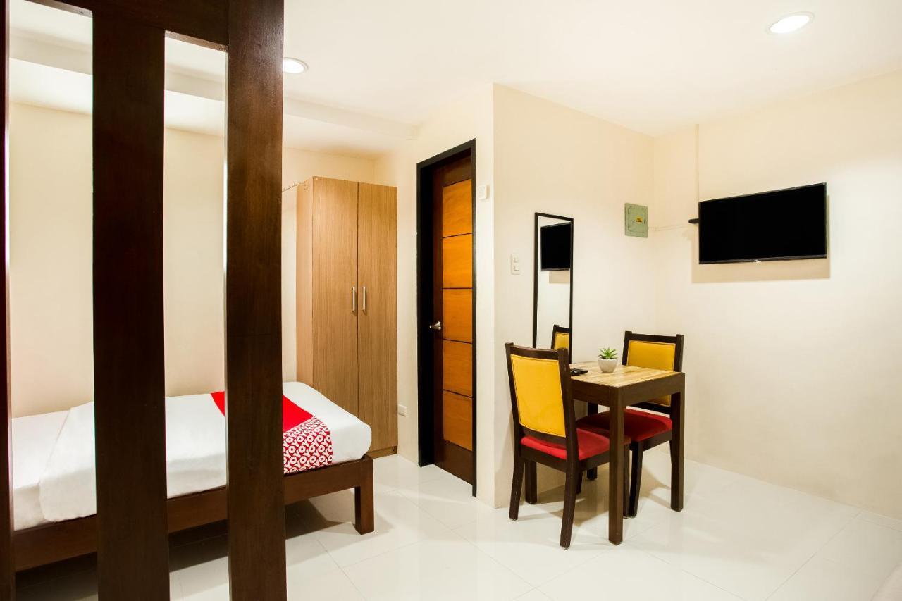 Oyo 199 Solange Apartelle Davao City Extérieur photo