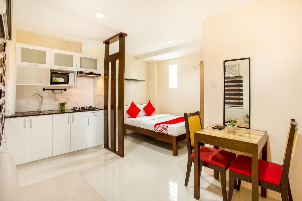 Oyo 199 Solange Apartelle Davao City Extérieur photo