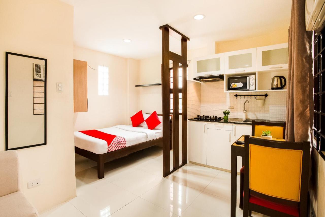 Oyo 199 Solange Apartelle Davao City Extérieur photo