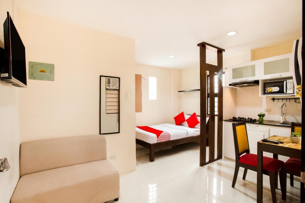 Oyo 199 Solange Apartelle Davao City Extérieur photo